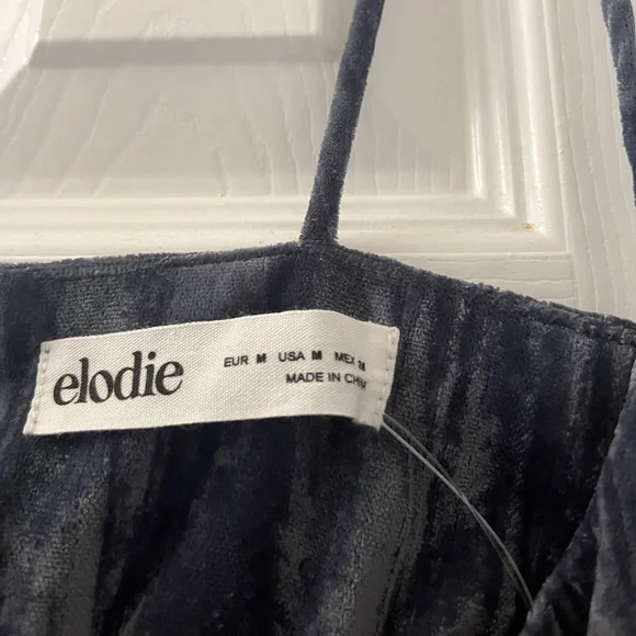 Elodie Women's Mini Crushed Velvet Dress (NWT) - Picture 2 of 4
